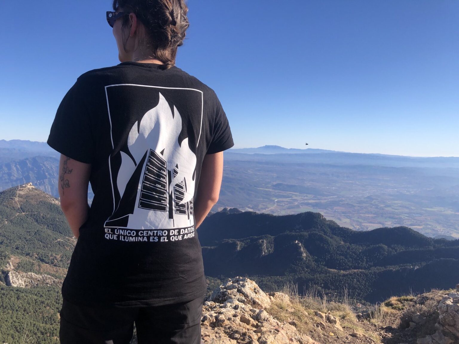 signal-2025-12-08-190550_002